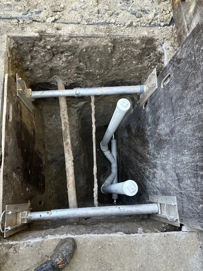 Experienced plumber completing Gas Line Repair work in Elkton